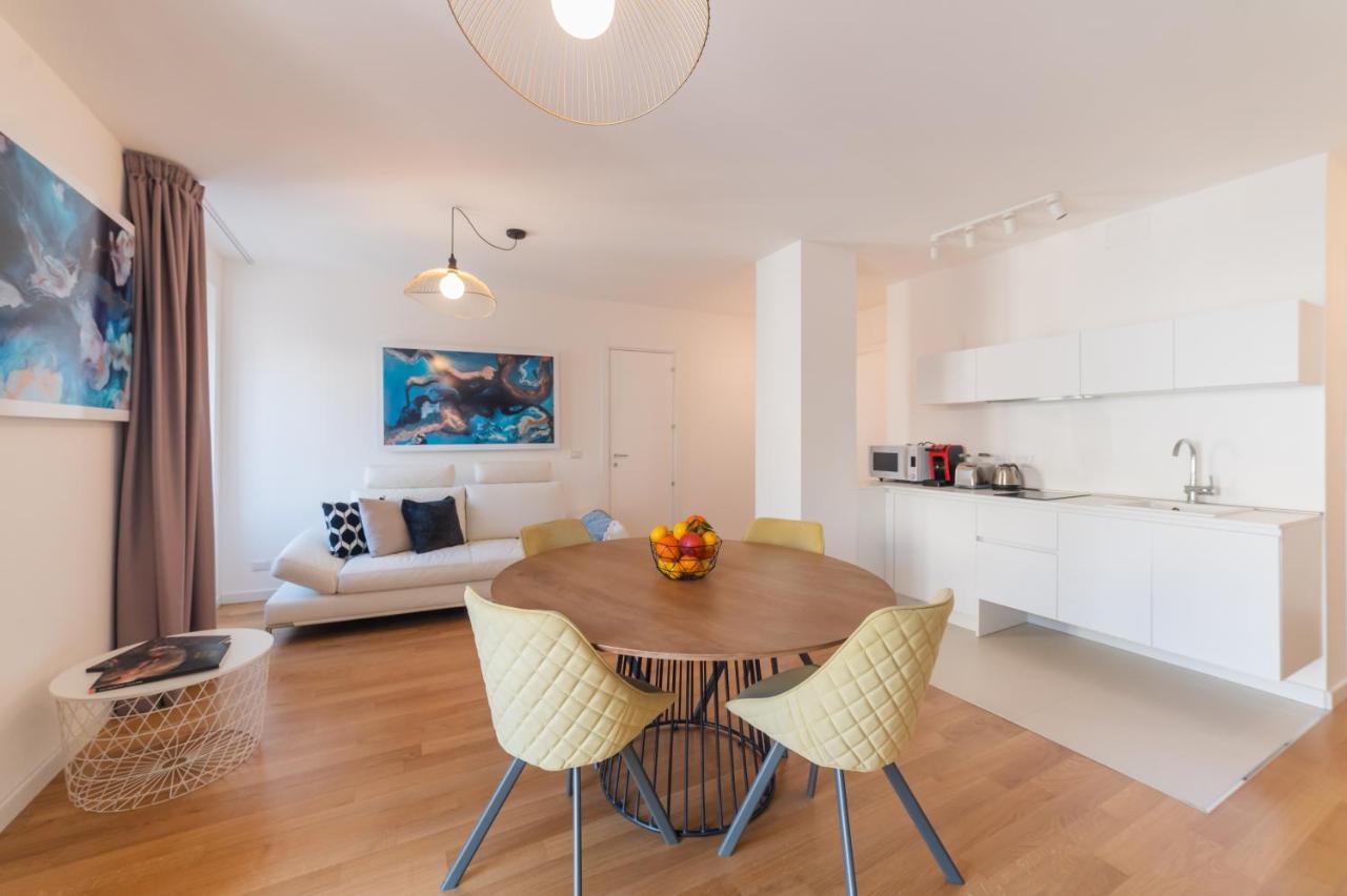 Castalia Apartments & Rooms Duomo 陶尔米纳 外观 照片